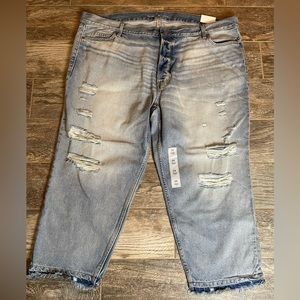 NWT Plus Old Navy Slouchy Straight Cropped Distressed Jeans Size 24 High-Rise
